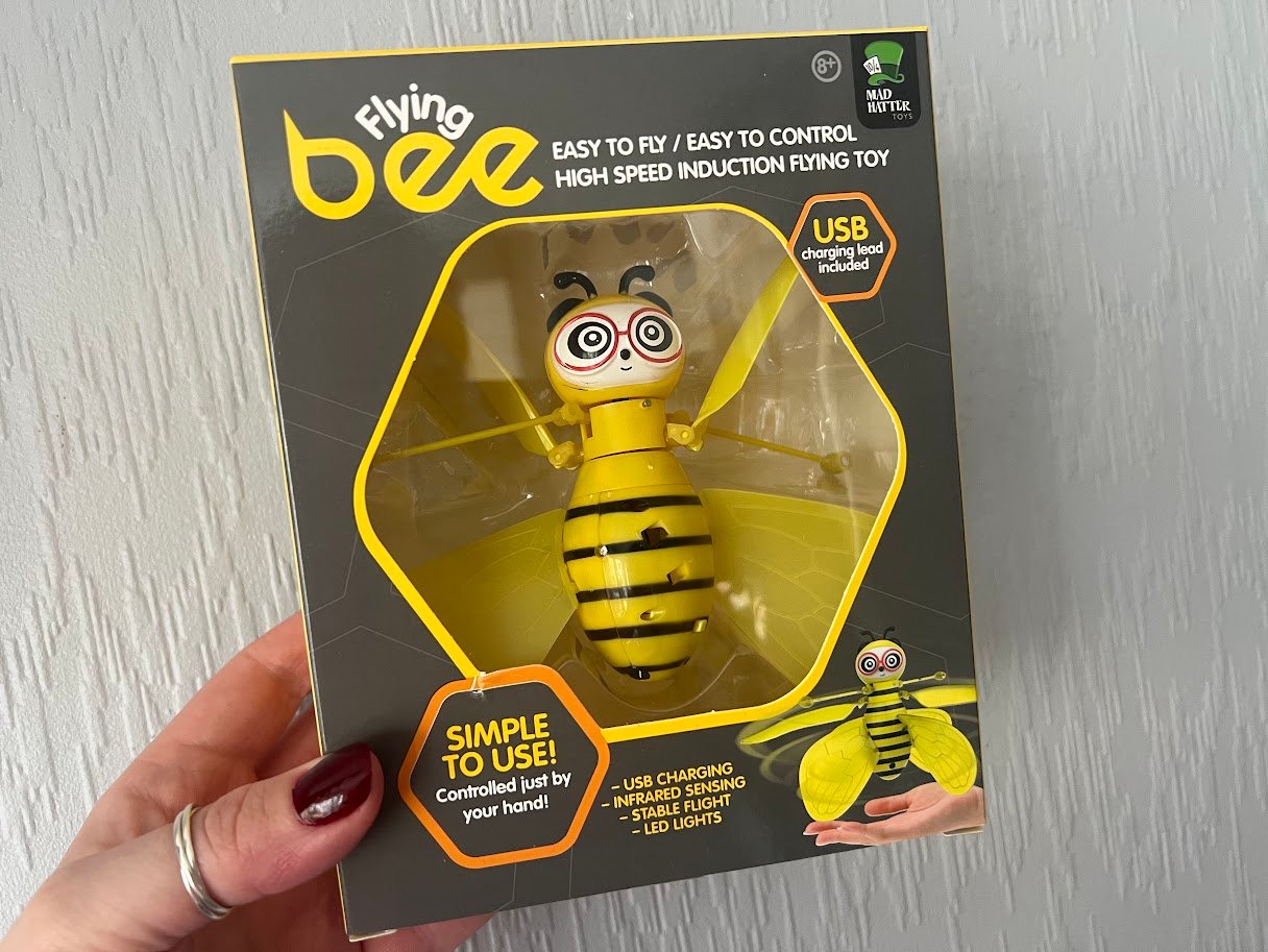Flying Bee Giveaway! - Lellalee