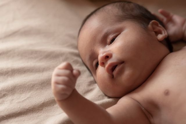 3 Challenging Aspects of the Newborn Phase (And Their Solutions)